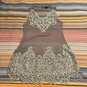 Ryu Lace Overlay Sheer Mesh Top Grey Sleeveless V-Neck Women's Size S